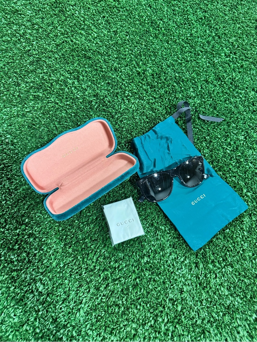 Gucci Black Sunglasses with Teal Case and Pouch